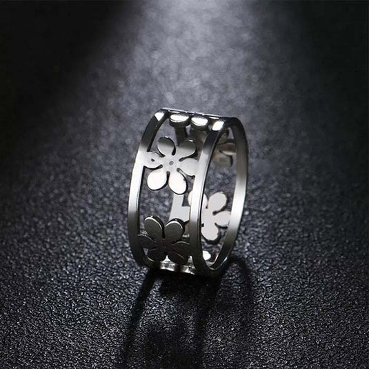 Handmade Perfect Flower Band Ring in Sterling Silver Color Silver